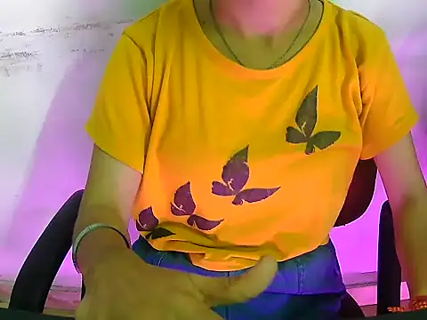 Snapshot of Hotsurbhi chatting on March 2026 03:56:02 AM Hotsurbhi online show from March 2026 03:56:02 AM