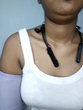 Snapshot of ASHANYA_JAYASOORIYA chatting on April 2026 04:08:02 AM ASHANYA JAYASOORIYA online show from April 2026 04:08:02 AM