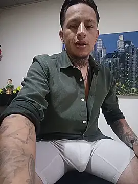 Valentino dominusSex online show from May 2026 07:44:01 PM