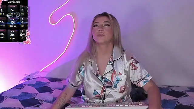 saradiazxxx online show from May 2026 08:09:01 AM