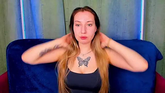 Snapshot of JollyBlondy chatting on March 2026 01:31:02 AM JollyBlondy online show from March 2026 01:31:02 AM