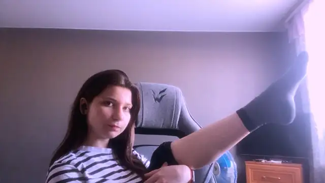 LunnaBliss online show from March 2026 12:21:01 PM