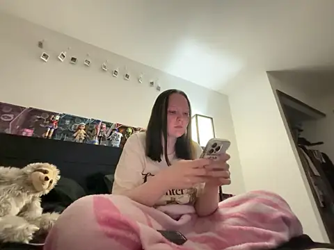 pinkhairfun16 online show from June 2026 04:34:01 AM
