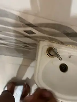 swaggyboii online show from April 2026 09:32:02 AM