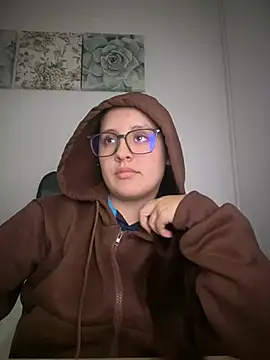 zulemaricek online show from February 2026 03:29:02 PM