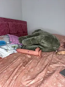 Sofia-squir online show from April 2026 07:17:02 AM