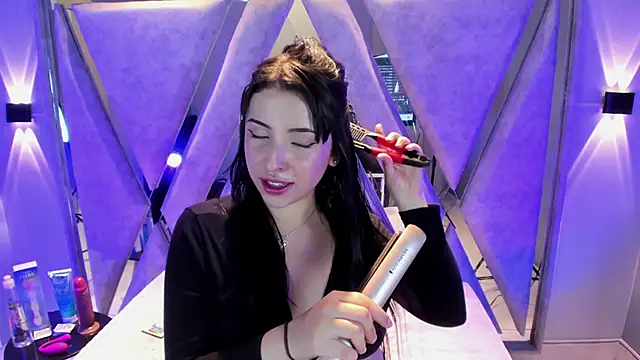  Mishell22 online show from April 2026 07:00:01 PM