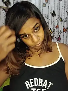 indianstrawberrylips4u online show from May 2026 06:09:01 PM
