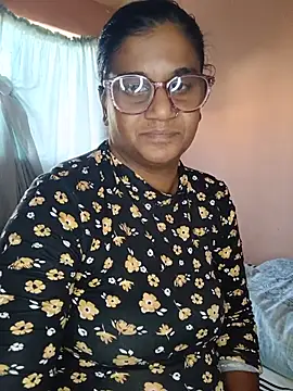 Snapshot of indianstrawberrylips4u chatting on July 2026 09:17:01 AM indianstrawberrylips4u online show from July 2026 09:17:01 AM