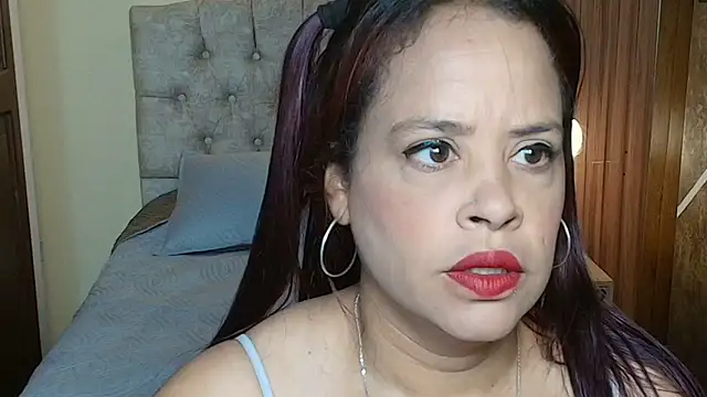 Snapshot of RachellPark chatting on June 2026 11:45:02 AM RachellPark online show from June 2026 11:45:02 AM