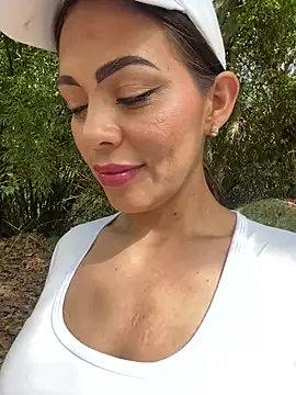 Snapshot of samanta_94 chatting on February 2026 07:54:01 PM samanta 94 online show from February 2026 07:54:01 PM