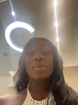 ZarahFerreira online show from February 2026 10:32:02 PM