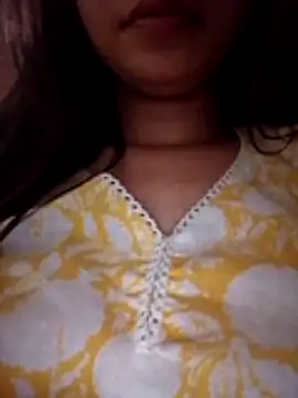 Snapshot of cute_girl_29 chatting on July 2026 06:42:02 AM cute girl 29 online show from July 2026 06:42:02 AM
