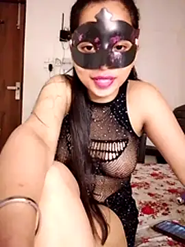 Snapshot of cute_girl_29 chatting on July 2026 09:18:01 PM cute girl 29 online show from July 2026 09:18:01 PM