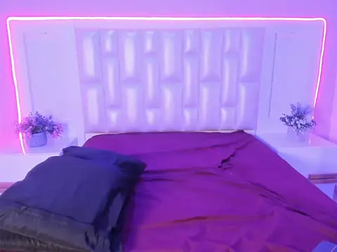 Liia Collins online show from February 2026 05:55:02 PM