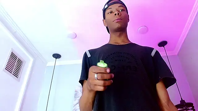 Santiago Ortiz  online show from March 2026 01:50:01 PM