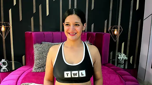 Kendal Lane online show from April 2026 07:48:01 PM