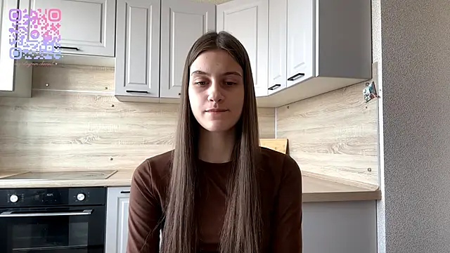 SwappingFate online show from April 2026 08:04:01 AM