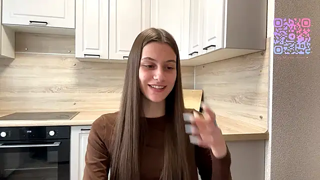 SwappingFate online show from April 2026 04:57:01 AM