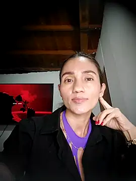 Snapshot of isaa- chatting on March 2026 04:32:01 PM isaa- online show from March 2026 04:32:01 PM