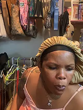 xo cashmeree online show from February 2026 12:06:02 AM