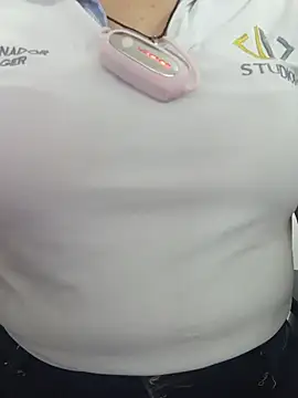 Samantha Harpeer online show from February 2026 04:25:01 PM