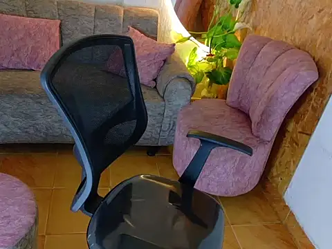 Snapshot of deva_big chatting on March 2026 01:31:02 AM deva big online show from March 2026 01:31:02 AM