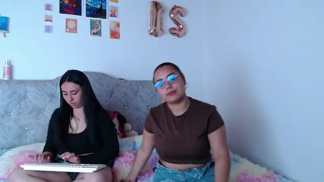 Snapshot of tuli_aily chatting on February 2026 06:37:02 PM tuli aily online show from February 2026 06:37:02 PM