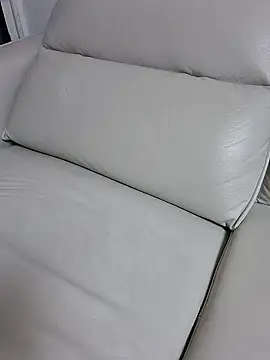 kiim1123 online show from February 2026 10:14:01 AM