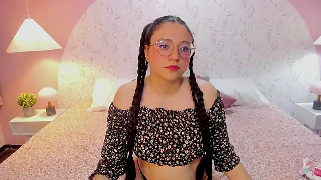 Angelie Rosebrm online show from March 2026 12:17:01 AM