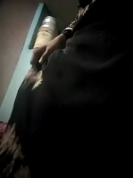 Snapshot of M_Lisha chatting on February 2026 05:39:02 AM M Lisha online show from February 2026 05:39:02 AM