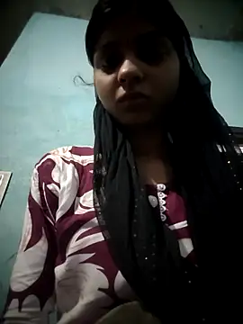 Snapshot of M_Lisha chatting on February 2026 05:07:02 AM M Lisha online show from February 2026 05:07:02 AM