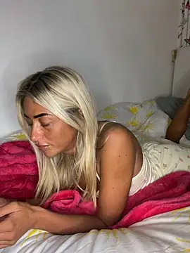 ScarlettGold  online show from April 2026 04:48:02 AM