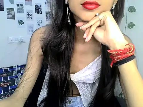 SIKSHA SINGH online show from February 2026 07:26:01 AM