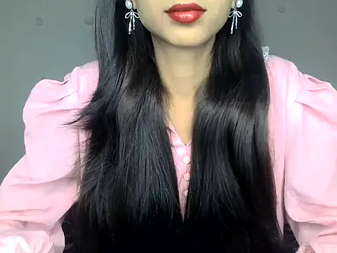 SIKSHA SINGH online show from May 2026 04:57:02 PM