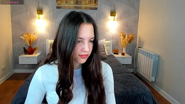 elise robbie online show from March 2026 01:05:01 AM