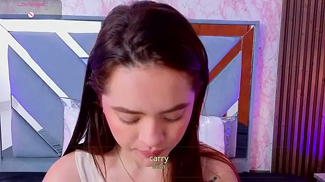 LittleeSara18 online show from May 2026 10:00:02 AM
