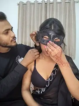 crazy bebs online show from April 2026 06:19:01 PM