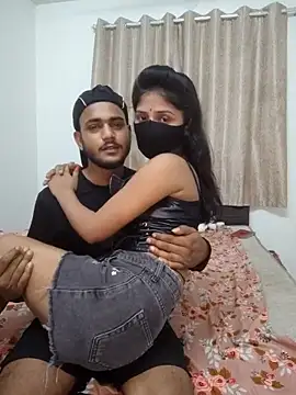 crazy bebs online show from April 2026 06:46:01 PM