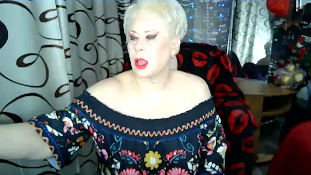 Snapshot of SWEET--Nika chatting on March 2026 07:56:02 AM SWEET--Nika online show from March 2026 07:56:02 AM