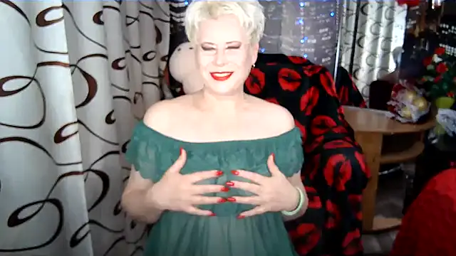 Snapshot of SWEET--Nika chatting on April 2026 05:10:01 PM SWEET--Nika online show from April 2026 05:10:01 PM