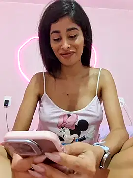 KaterinneMarie online show from April 2026 12:49:02 AM