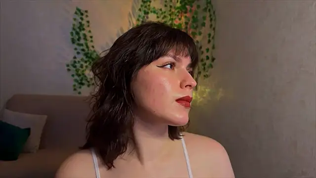 rinamandarina online show from April 2026 03:53:01 PM