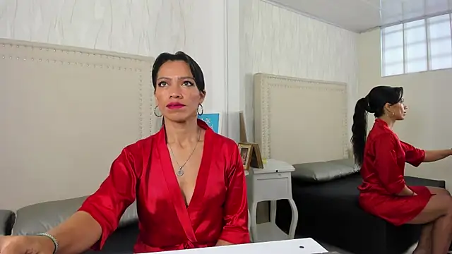 FernandaAvilax online show from May 2026 06:37:01 PM