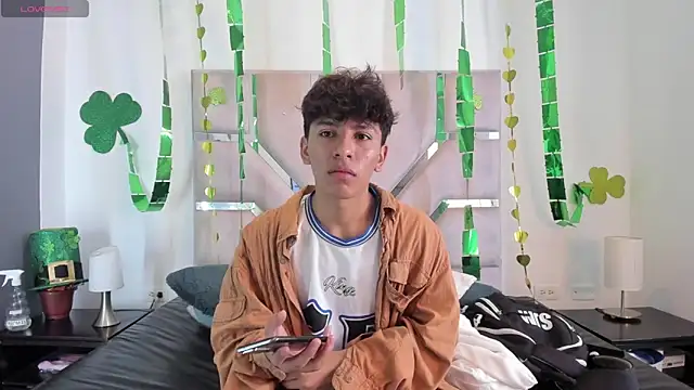 Angel Lux online show from March 2026 08:16:01 PM