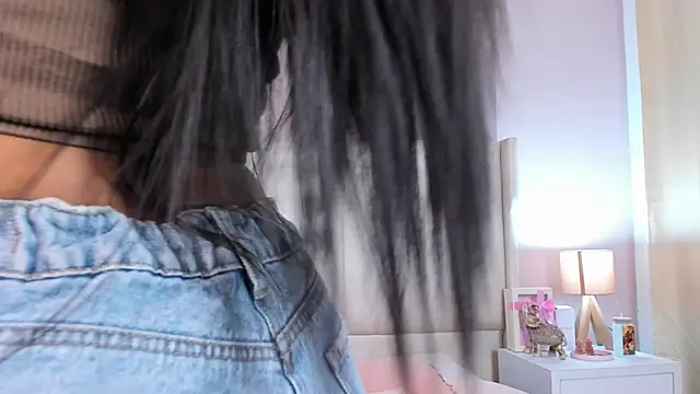 Reachel Smith online show from March 2026 10:43:01 AM