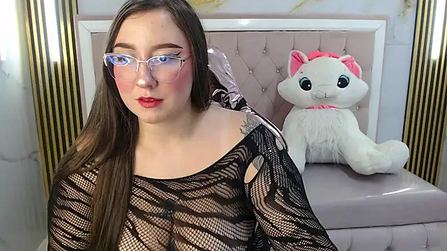 Snapshot of sharyth19_s chatting on March 2026 08:03:01 PM sharyth19 s online show from March 2026 08:03:01 PM