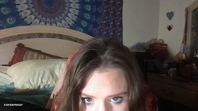 Snapshot of itscoraamour chatting on March 2026 01:31:02 AM itscoraamour online show from March 2026 01:31:02 AM