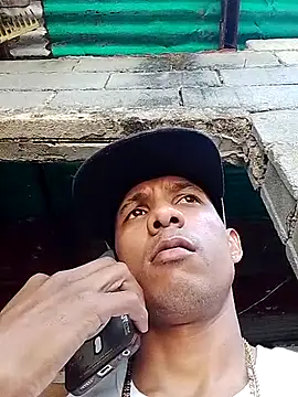 blackhot22c online show from February 2026 06:50:01 PM