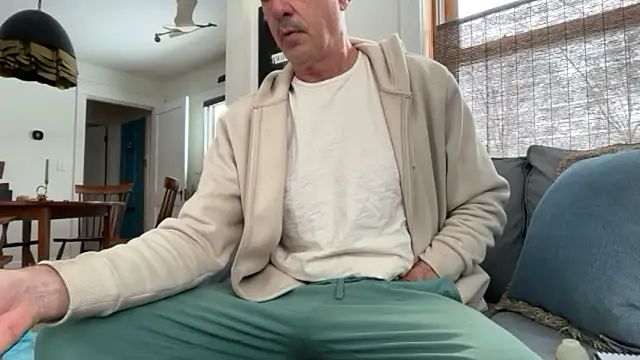 Snapshot of Guy__Grey chatting on March 2026 12:12:01 PM Guy Grey online show from March 2026 12:12:01 PM